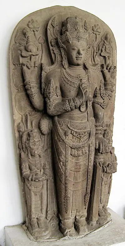 1293 raden wijaya is crowned as the first monarch of majapahit ki 11 10
