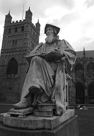1600 richard hooker english priest and theologian born 1554 11 03