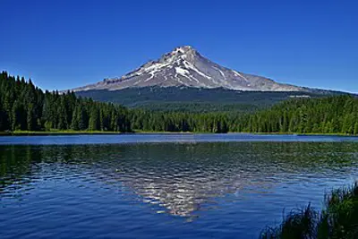 1792 mount hood oregon is named after samuel hood 1st viscount 10 29
