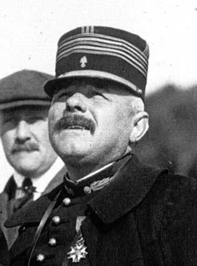1860 jean baptiste eugene estienne french general and engineer 11 07