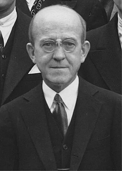 1877 oswald avery canadian american physician and microbiologist 10 21