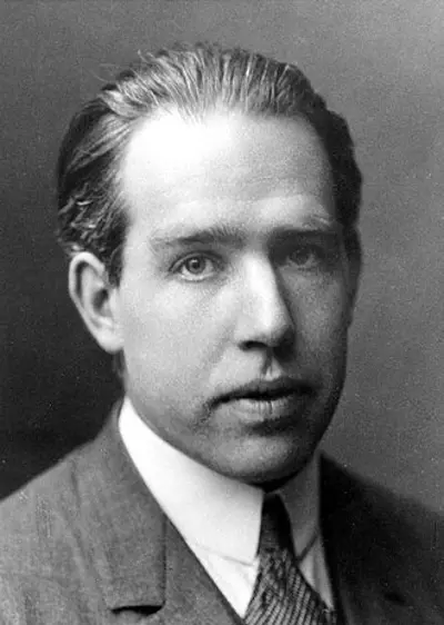 1885 niels bohr danish physicist and philosopher nobel prize la 10 07