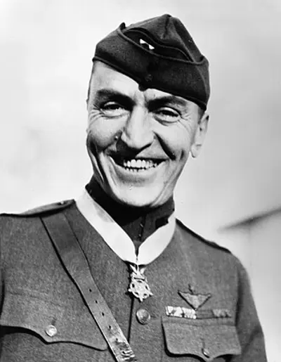 1890 eddie rickenbacker american soldier and pilot medal of hon 10 08