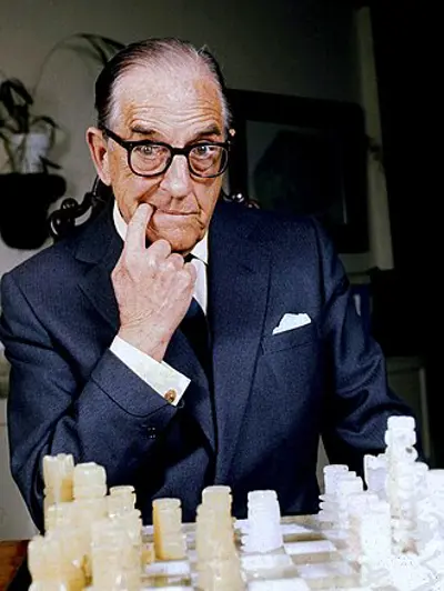 1890 stanley holloway english actor died 1982 10 01