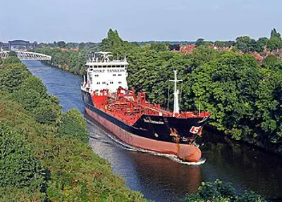 1894 the manchester ship canal in the united kingdom is officiall 05 21
