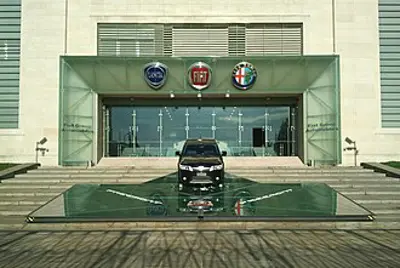 1899 fiat founded by giovanni agnelli in turin italy