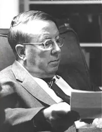 1900 yvor winters american critic and poet died 1968 10 17
