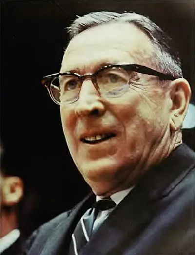 1910 john wooden american basketball player and coach died 2010 10 14
