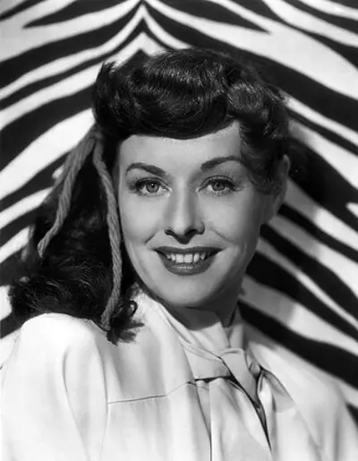 1910 paulette goddard american actress and model died 1990 06 03