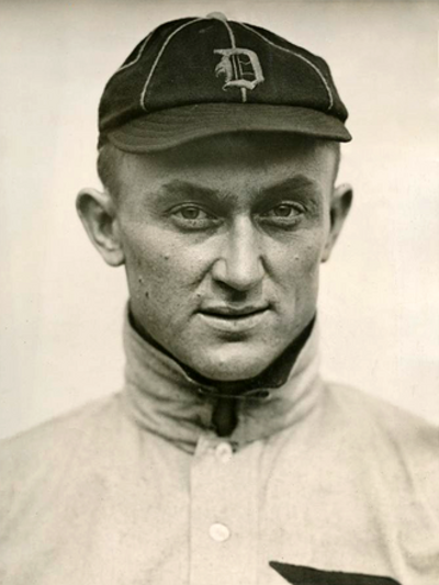 1912 during a match baseball star ty cobb enters the stands and 05 15