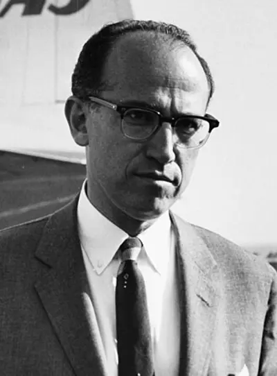 1914 jonas salk american biologist and physician died 1995 10 28