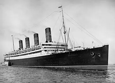 1914 rms aquitania the last surviving four funnel ocean liner d 05 30