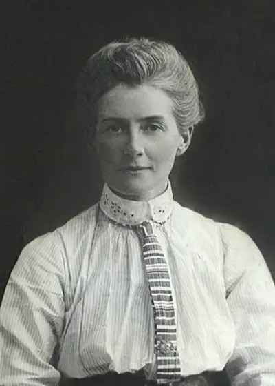 1915 edith cavell english nurse born 1865 10 12