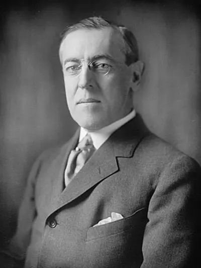 1915 unhappy with u.s