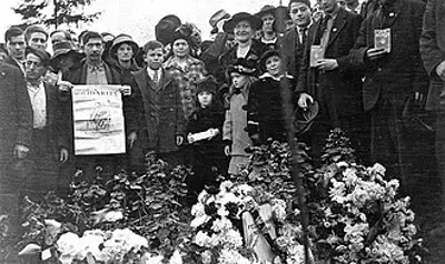 1916 the everett massacre takes place in everett washington as p 11 05
