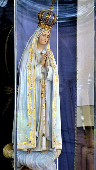 1917 three children report the first apparition of our lady of fa 05 13