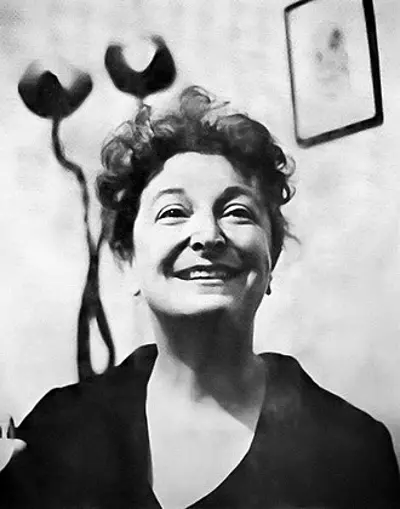 1919 pauline kael american film critic died 2001 06 19