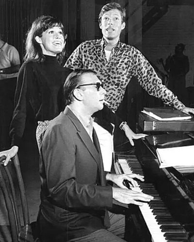 1921 bob merrill american composer and screenwriter died 1998 05 17