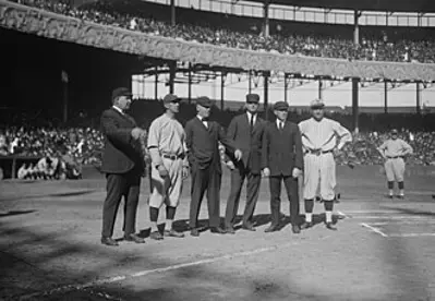 1921 the world series is the first to be broadcast on radio
