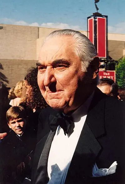 1922 fyvush finkel american actor died 2016 10 09