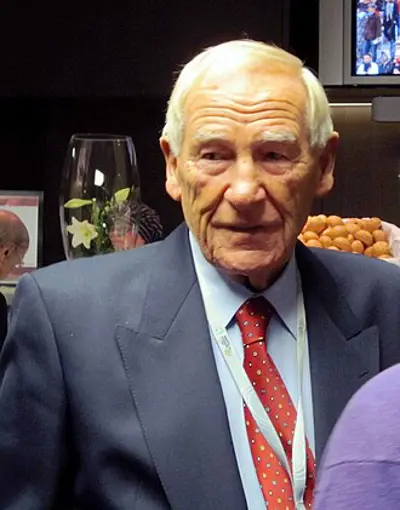 1923 bert trautmann german footballer and coach died 2013 10 22