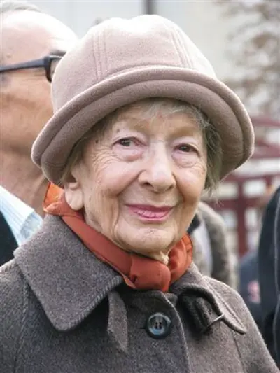 1923 wisawa szymborska polish poet and translator nobel prize 07 02
