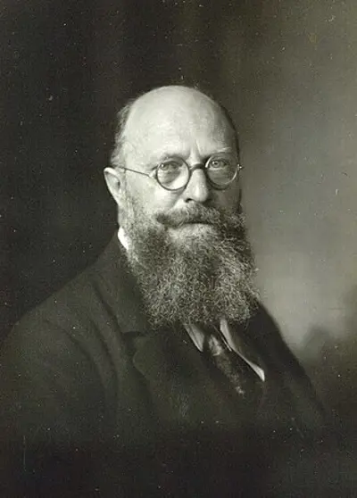 1924 thorvald stauning becomes premier of denmark first term