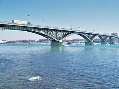 1927 the peace bridge opens between fort erie ontario and buffal 08 07