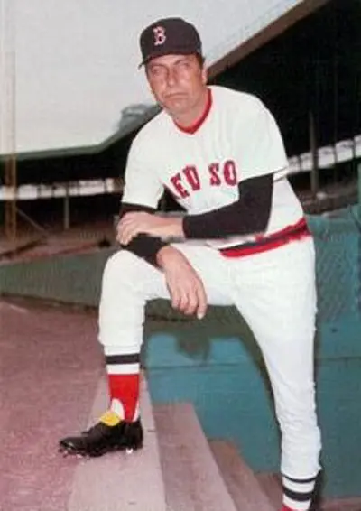 1928 darrell johnson american baseball player coach and manage 08 25