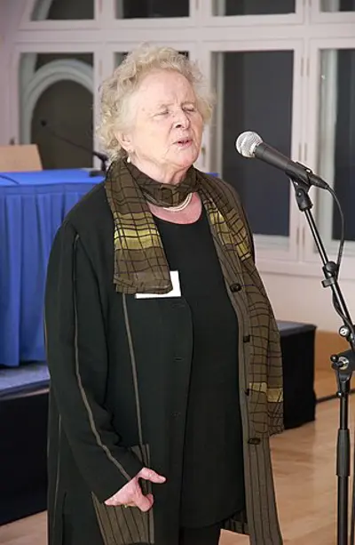 1928 flora macneil scottish gaelic singer died 2015 10 06
