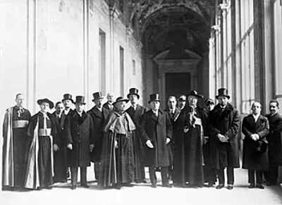 1929 the lateran treaty is ratified bringing vatican city into e 06 07