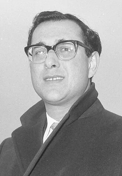 1930 harold pinter english playwright screenwriter director no 10 10