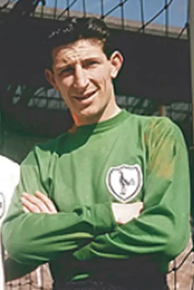 1931 bill brown scottish footballer died 2004 10 08