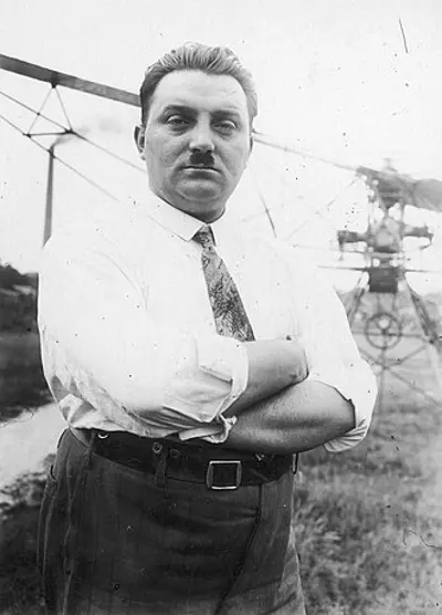 1934 engelbert zaschka of germany flies his large human powered a 07 11