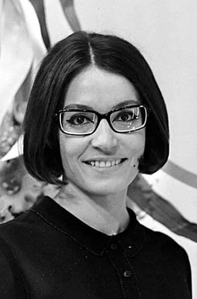1934 nana mouskouri greek singer and politician 10 13