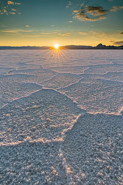 1935 on the bonneville salt flats in utah british racing motoris 09 03