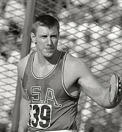 1936 al oerter american discus thrower died 2007 09 19