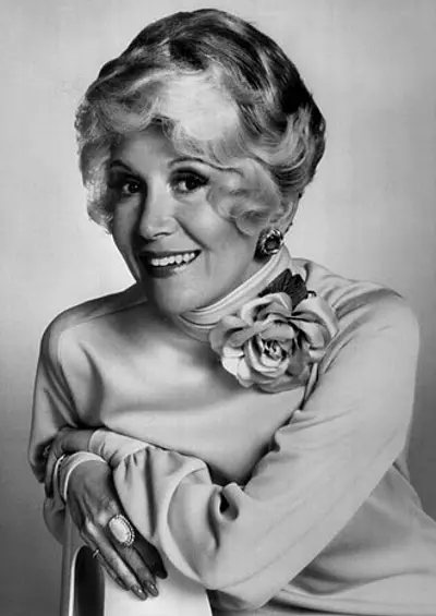 1936 rona barrett american journalist and businesswoman 10 08