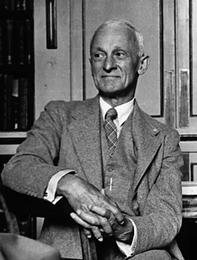 1939 harvey williams cushing american neurosurgeon and academic 10 07