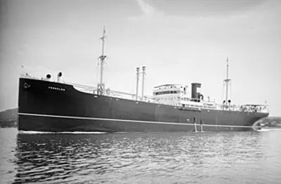 1943 the cargo vessel sinfra is attacked by allied aircraft at cr 10 19