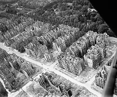 1943 world war ii operation gomorrah the royal air force bombs 07 28