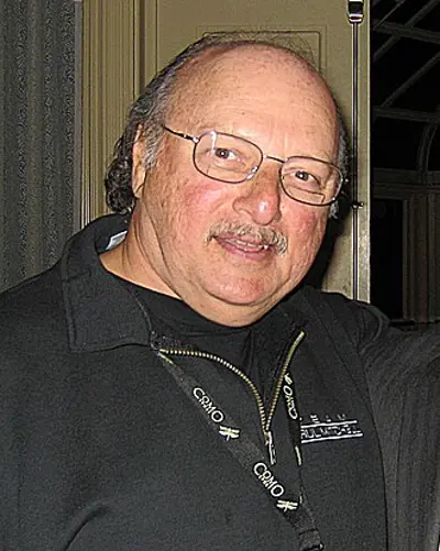 1944 dennis franz american actor 10 28