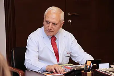 1944 mehmet haberal turkish surgeon and academic 10 29