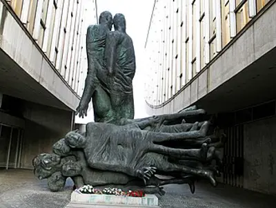 1944 world war ii slovak national uprising takes place as 6000 08 29