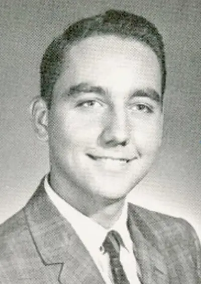 1945 bob gunton american actor and singer 11 15
