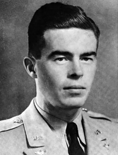 1945 john birch american soldier and missionary born 1918 08 25