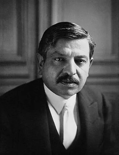 1945 pierre laval french lawyer and politician 101st prime mini 10 15