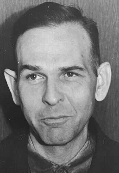 1946 amon goth austrian captain and nazi war criminal born 1908 09 13