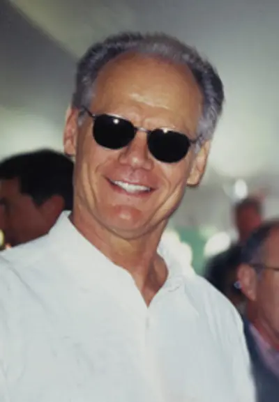 1946 fred dryer american football player and actor 07 06
