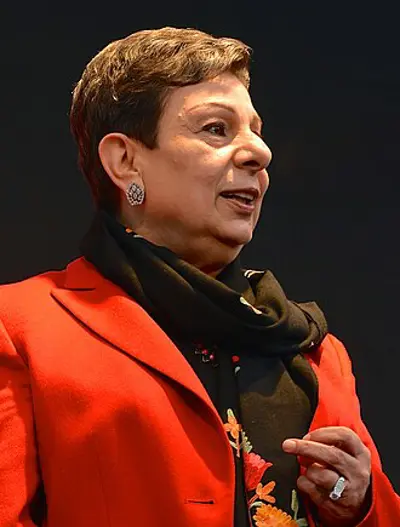 1946 hanan ashrawi palestinian scholar activist and politician 10 08